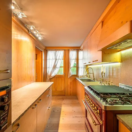 Elegant Tabla With Garden R&r Apartamento Cortina dʼAmpezzo